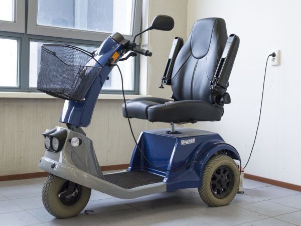 Wanneer u bent aangereden door een scootmobiel, heeft u vrijwel altijd recht op schadevergoeding.
