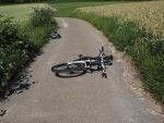 Fiets ligt op grond. Veiligheid fietser