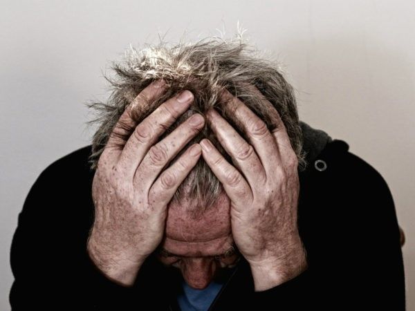 U zit met uw handen in het haar. U bent aangereden, maar de dader is doorgereden. Kunt u een schadevergoeding claimen zonder gegevens van de dader?