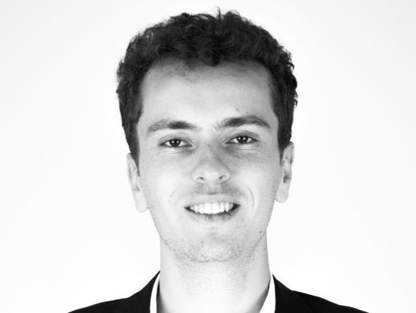Dario Hekel schreef dit verslag over zijn stageperiode bij JBL&G.