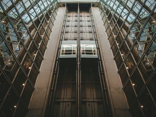 Vergoedingen Tot E8000 In Zaak Van Vallende Lift