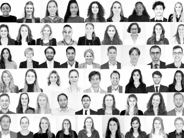 De teamleden van JBL&G: na een decennium is het aantal medewerkers gegroeid van