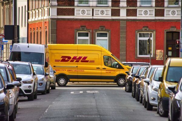 Bestelbus DHL