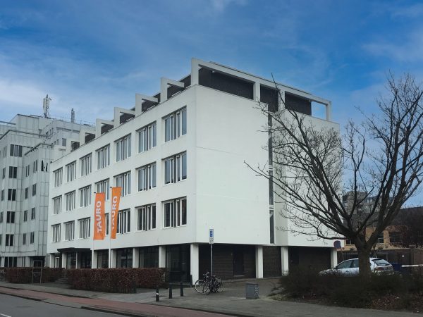 Het nieuwe pand aan de Het nieuwe pand aan de Bezuidenhoutseweg 161.