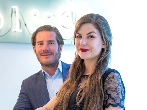 CEO Steffy Roos du Maine en algemeen directeur Frederik Lieben spreken hun zorgen uit over het voorstel van de NIVRE waarin staat dat alleen Register-Experts nog op huisbezoek mogen gaan bij cliënten.