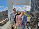 Thije Hartjes, Sara Rezai en Mieke Buis bij de opening van het vijfde kantoor van JBL&G in Den Haag.