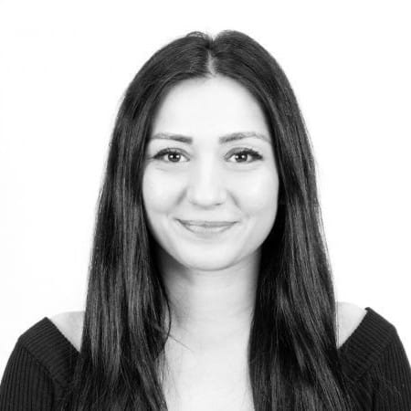 Stagiair Tugce Kilinc.