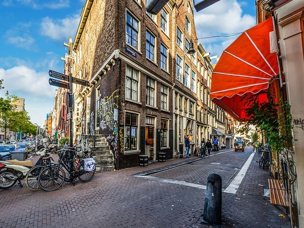 Bij een aanrijding met een Birò is de kans groot dat de bestuurder van dit compacte stadsautootje gewond geraakt.